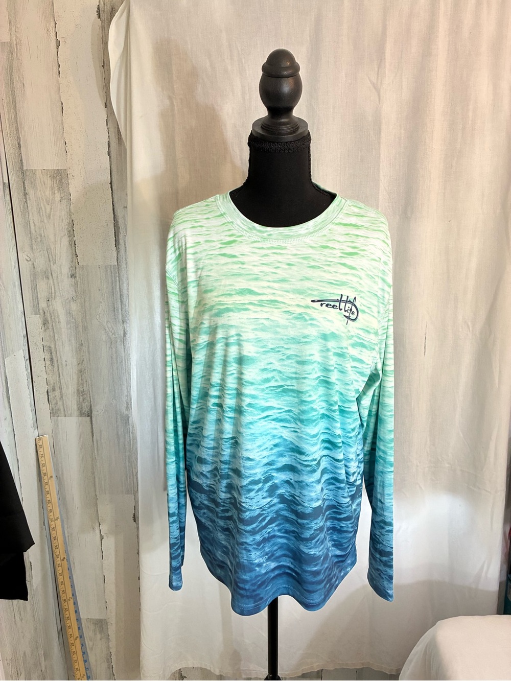 Reel Life Men’s Long Sleeve Ombre Wave Rash Guard - Aqua/Blue